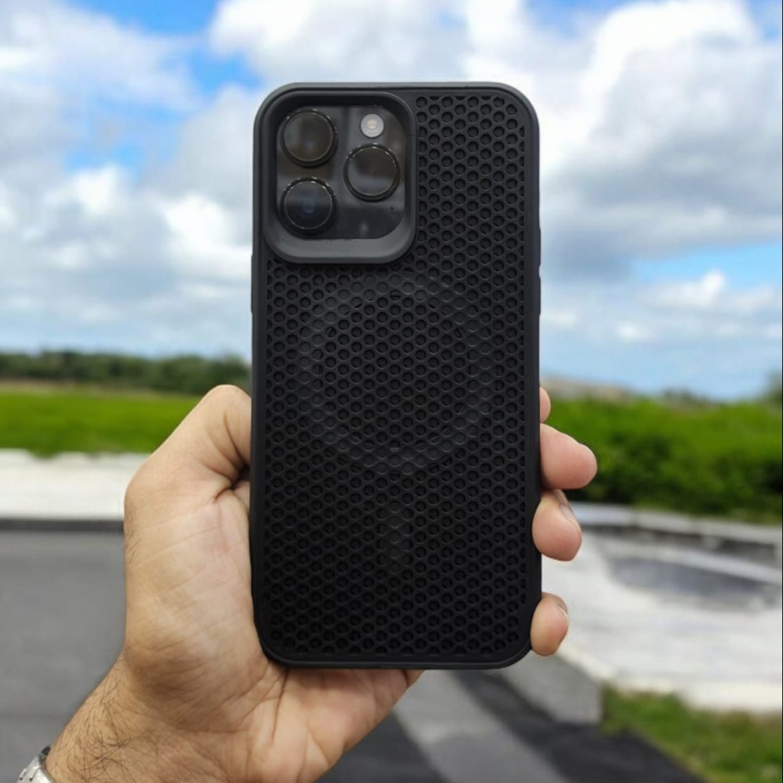 Magnetic Dustproof iPhone Case with MagSafe | Shockproof & Heat-Resistant Cover