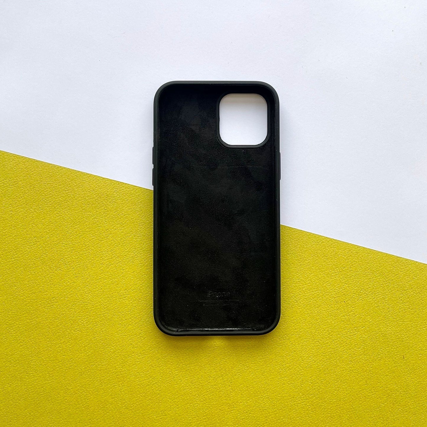 iPhone 7/8/SE Liquid Silicon Black iPhone Back Cover (NO #48)