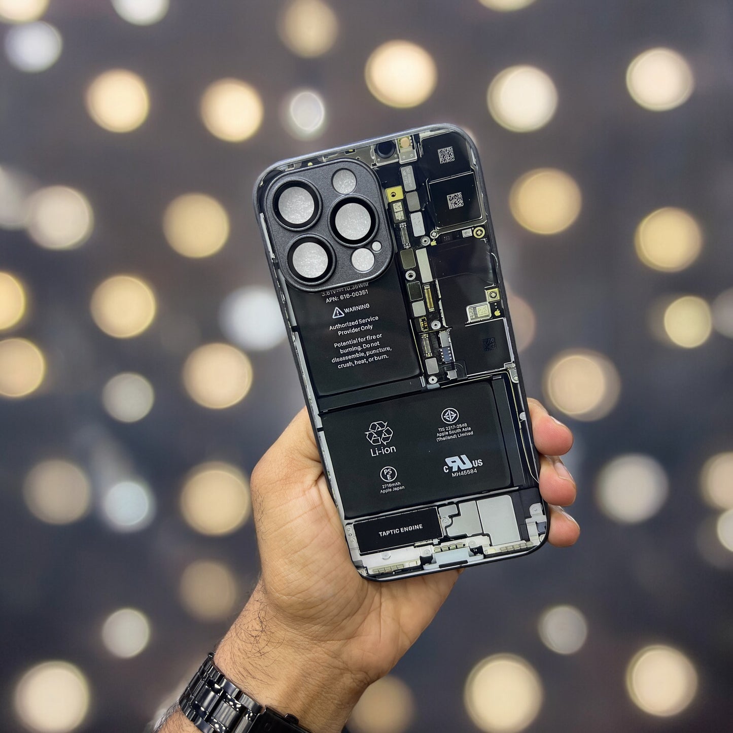 Motherboard M.T Multi design Smooth and Sleek iPhone Back Cases