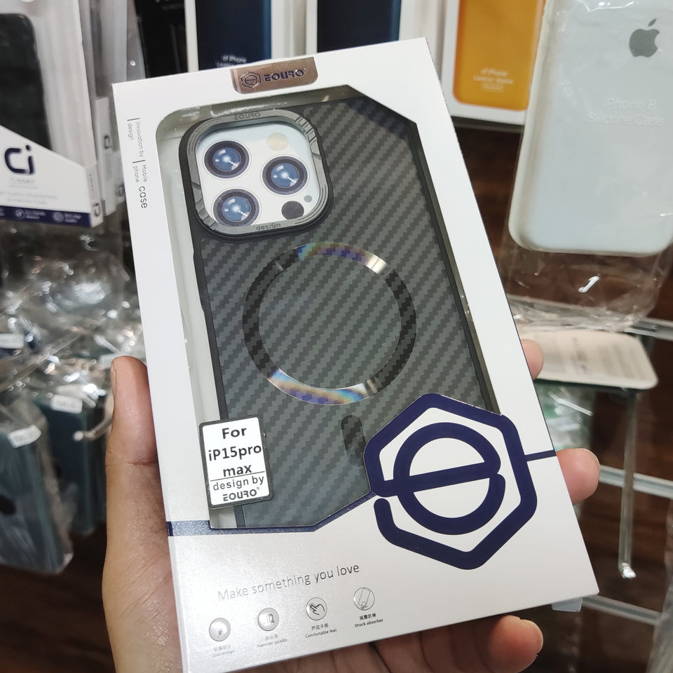 ERO Textured Matte Finish Magsafe Back Cover (iPhone 15 Series)