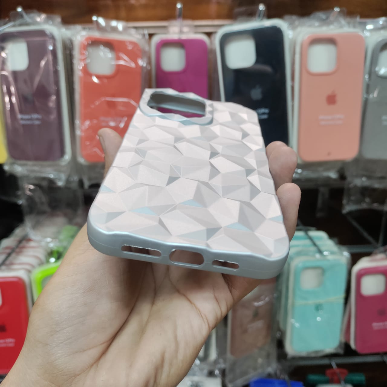 Diamond Silver Puffer Soft Protective Case (iPhone 15 Series)