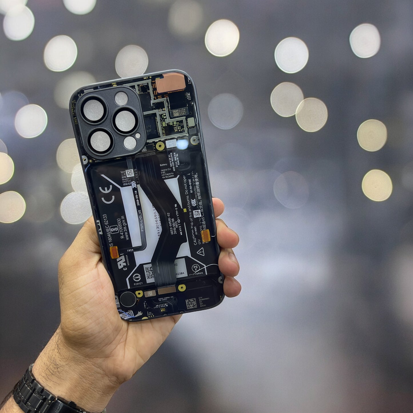 Motherboard M.T Multi design Smooth and Sleek iPhone Back Cases