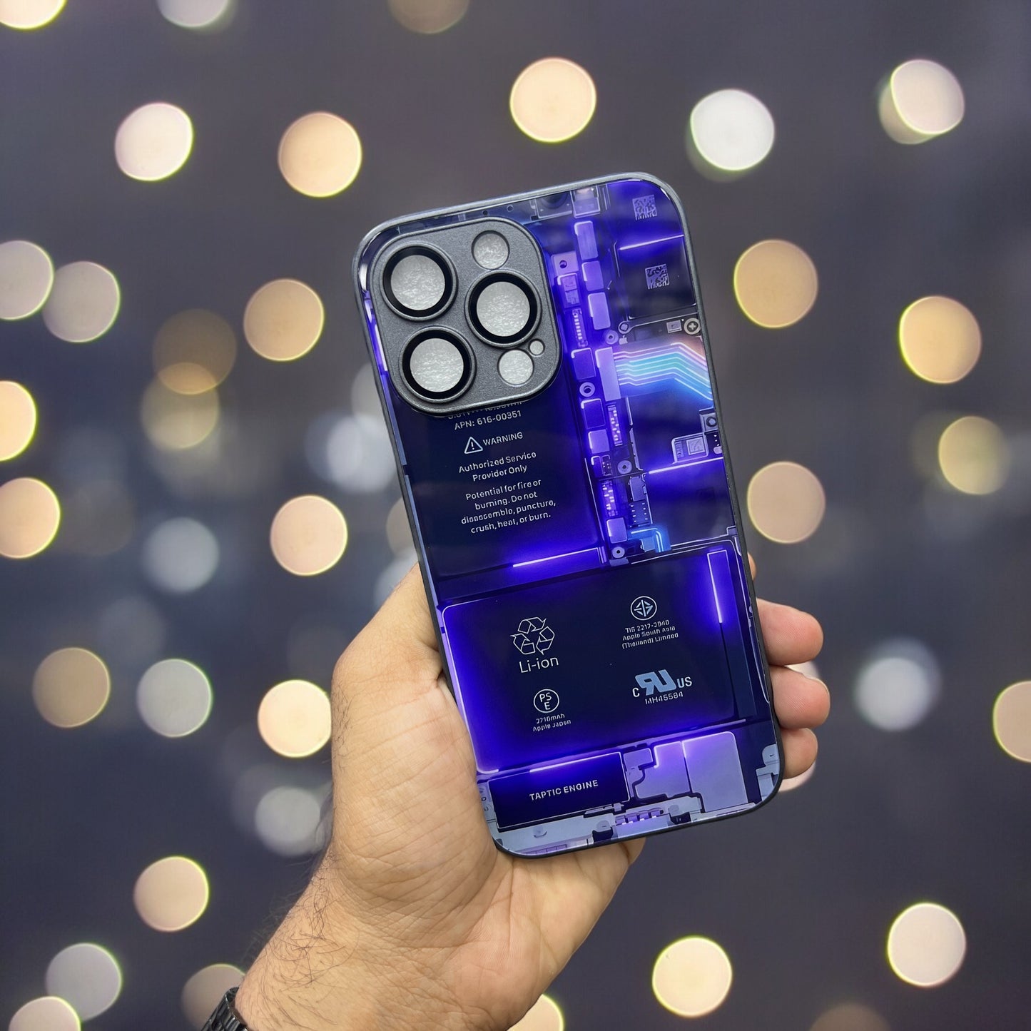 Motherboard M.T Multi design Smooth and Sleek iPhone Back Cases
