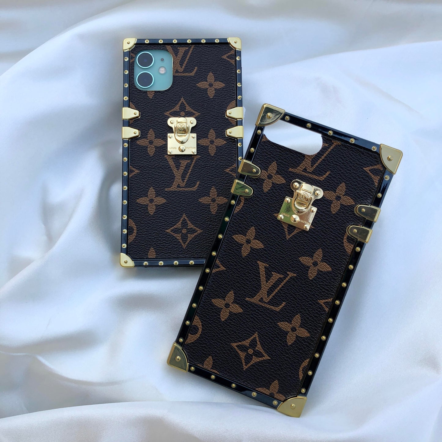 LV Leather clutch case